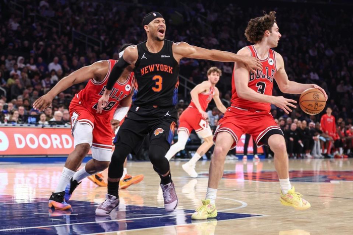 尼克斯40分狂胜锁定东部第三