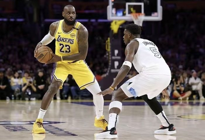 湖人锁定西部前三硬仗检验争冠实力