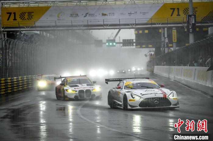 美国17岁车手乌高卓古首夺FR世界杯冠军