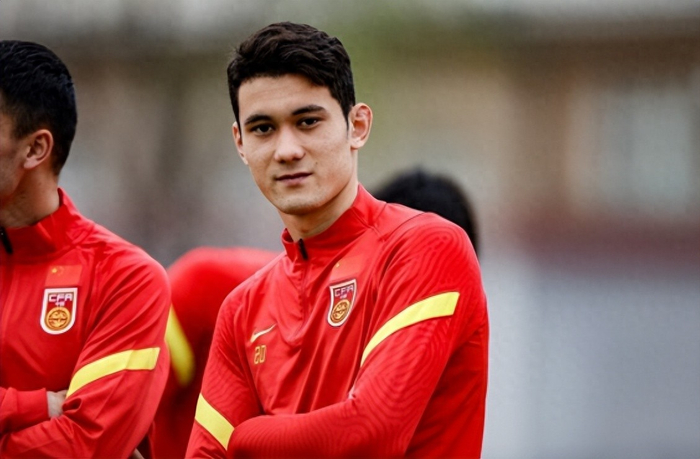 拜合拉木加盟蓉城背后三大原因曝光：主场氛围